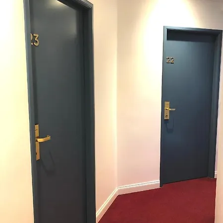Porte Mars Gare Centre Arena Otel Reims