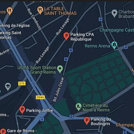 Porte Mars Gare Centre Arena 3* Reims